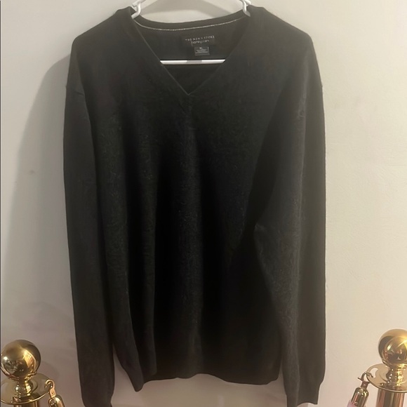 Grey V-Neck Bloomingdale’s Cashmere Sweater - Picture 1 of 5